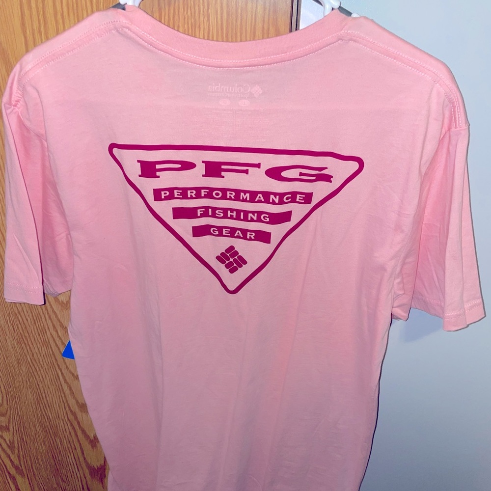 Womens Columbia short sleeve T-Shirt